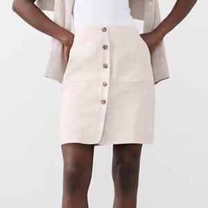 NWT- Banana Republic Linen-Blend A-Line Cream Button-Front Mini Skirt